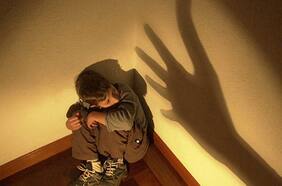 Enfrentar el maltrato infantil