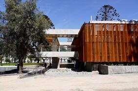 A cuatro años del estallido social, el Café Literario de Bustamante reabre sus puertas