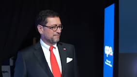 Cuotas en fondos extranjeros, colección de autos, veleros e inmuebles en Uruguay: el patrimonio del canciller Pérez Mackenna