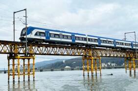 EFE Sur suspende el paso de trenes sobre puente ferroviario del Biobío por las próximas 72 horas