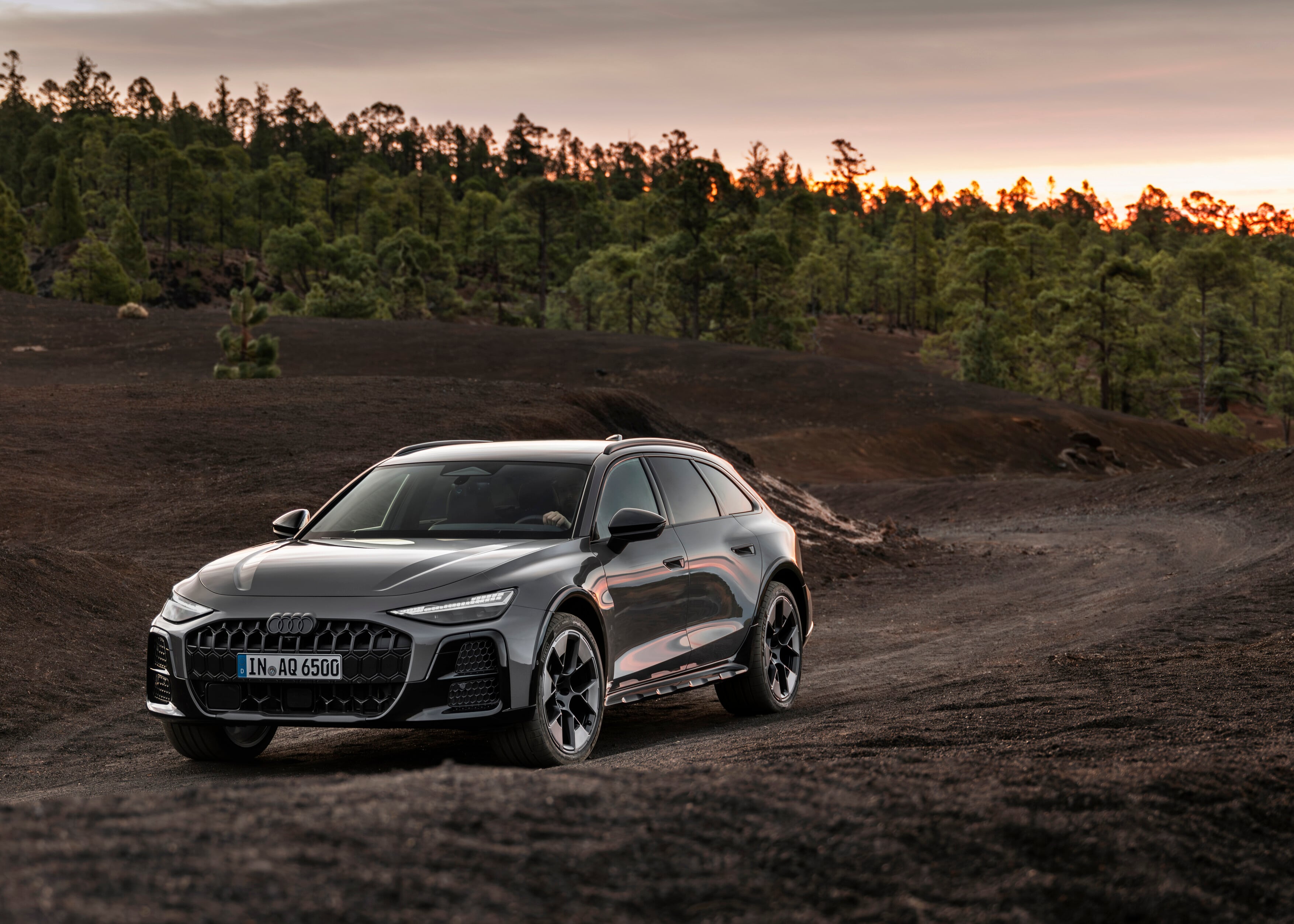 Audi A6 allroad llega más robusto, tecnológico y electrificado que nunca
