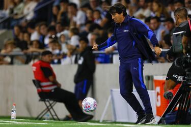 Daniel Garnero blinda a Vicente Bernedo tras el empate de la UC: “Hoy cometió un error, pero está haciendo un buen torneo”