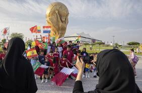 Todos miran a Qatar: el anfitrión y Ecuador abren el Mundial más polémico