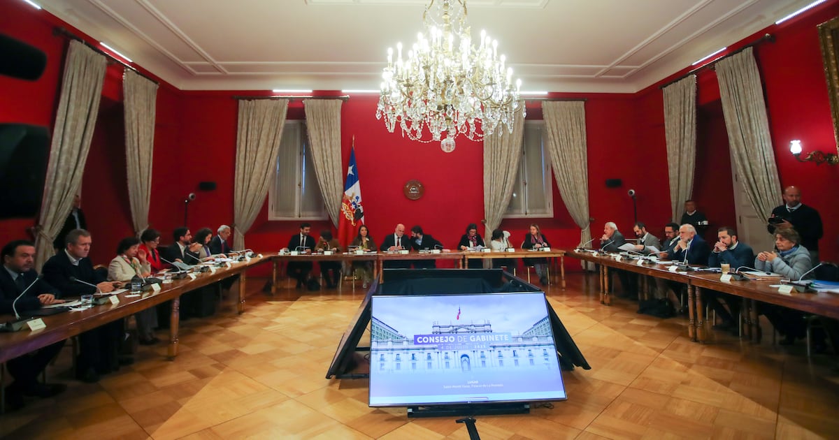 Solo cinco carteras se mantienen intactas: todos los ministros del Presidente Boric que han salido de La Moneda