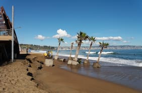 Columna de Carolina Martínez: Erosión costera, los impactos que no vemos de las marejadas