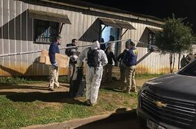 Encuentran cadáver de adulto mayor semienterrado en patio de casa en Purén