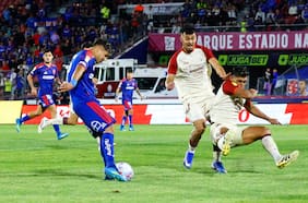 En el estreno de Gago por la Liga de Primera: la U despierta para golear a La Serena y por fin celebra en el Nacional