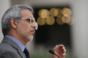 A más de un mes de su promulgación: Cordero afirma que están trabajando en reglamento de ley que regula funerales de alto riesgo