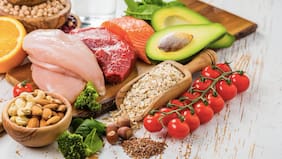 El giro radical de la pirámide alimenticia en EEUU: qué alimentos recomiendan comer ahora