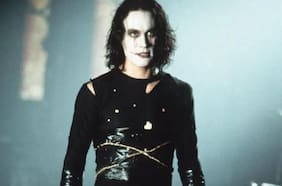 El reincio de El Cuervo protagonizado por Bill Skarsgård terminó sus filmaciones