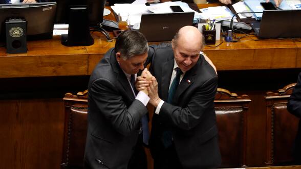 El duelo que se libra entre Alvarado y Quiroz que tensiona a La Moneda