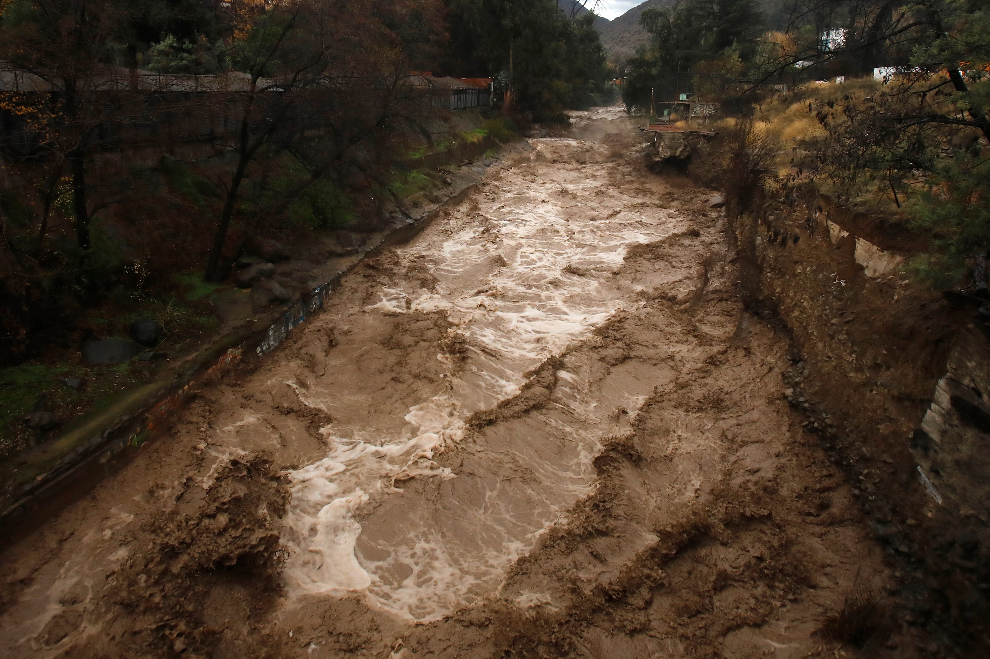 Declaran alerta amarilla en Coihueco por crecida en el caudal del río Niblinto