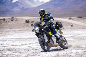 Husqvarna estrena la Norden 901 y debuta en el segmento de las moto travel