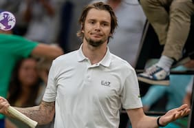 Un golpeado Sinner es remontado por Bublik en los octavos de Halle: “No ha sido fácil competir después de París”