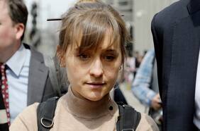 Allison Mack salió de prisión tras estar encerrada por su rol en la secta NXIVM