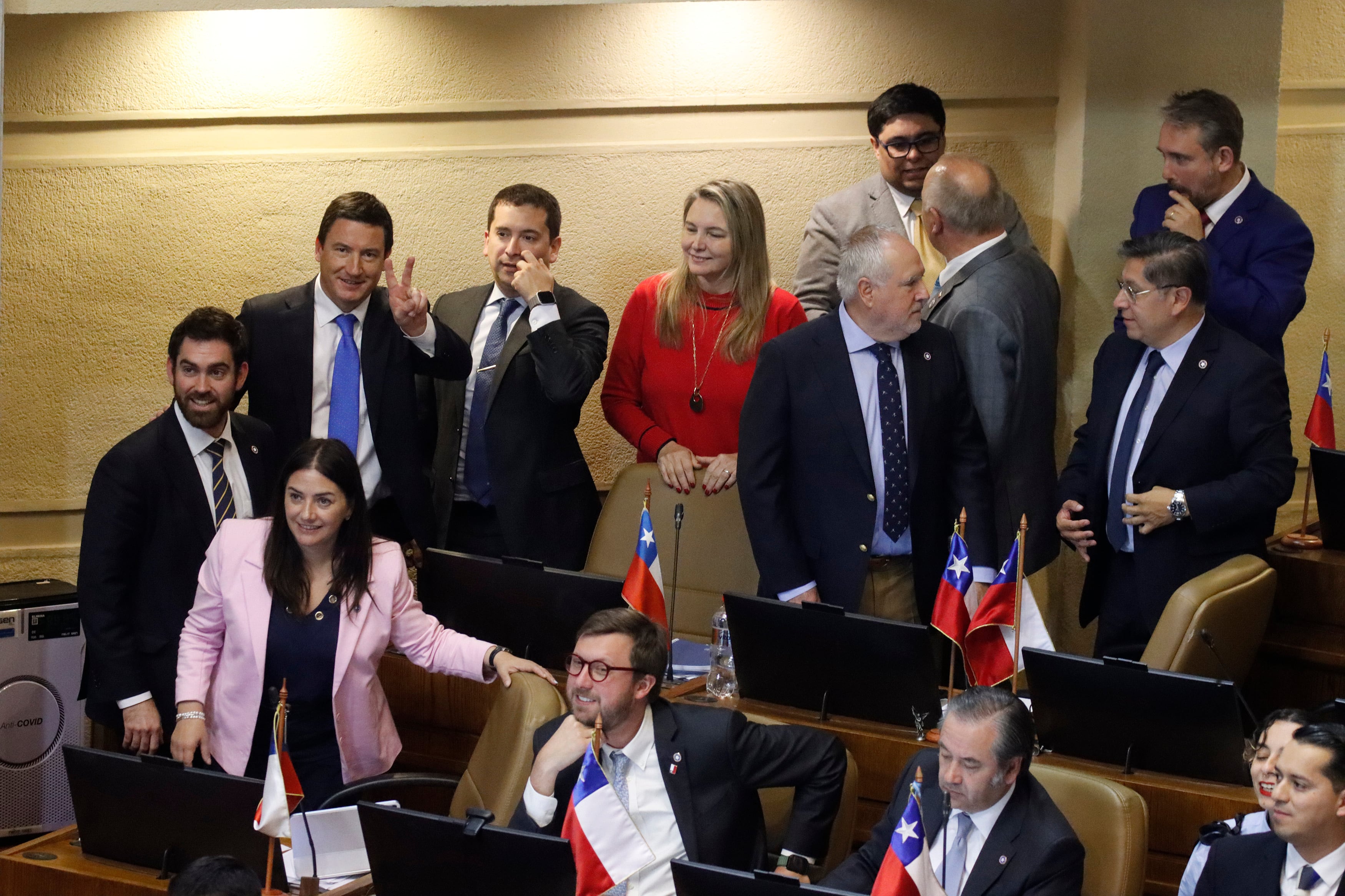 Republicanos cuestionan dichos de Paulina Ñúnez por “cirugía mayor” al gabinete y elevan tensión oficialista