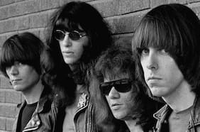 Autor de nuevo libro sobre Ramones: “Eran una colección de personas desadaptadas”