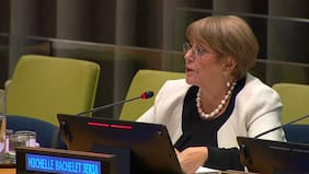 Michelle Bachelet dice que Kast tuvo “razones políticas” para retirarle el apoyo a la ONU y el Presidente defiende su decisión