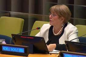 Michelle Bachelet dice que Kast tuvo “razones políticas” para retirarle el apoyo a la ONU y el Presidente defiende su decisión