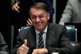 Millonario paquete de ayudas sociales impulsado por Bolsonaro genera críticas a menos de tres meses de elecciones