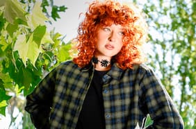 Blusas escocesas en Tricot: ¡El clásico otoñal que nunca falla!