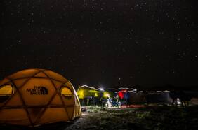 Un Año Nuevo diferente: Acampando bajo las estrellas en pleno cerro El Plomo