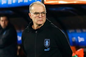 “Es la noticia más impactante en la previa al Mundial”: Uruguay acusa el impacto del último golpe de Bielsa en la Celeste