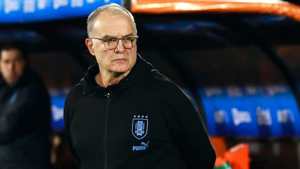 “A uno le gusta que le digan las noticias de frente”: jugador uruguayo que no irá al Mundial revela gesto de Marcelo Bielsa
