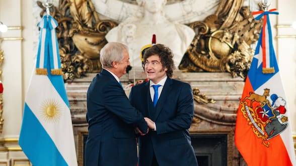 Cita Kast-Milei en La Moneda agudiza presión parlamentaria por soberanía del Estrecho de Magallanes
