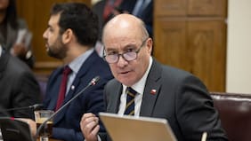 La dupla Cicardini-Vodanovic se enfrentan a Quiroz en tensa jornada de la Comisión de Hacienda