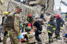 Escritora ucraniana Victoria Amelina en estado “muy grave” tras ataque ruso a restaurante