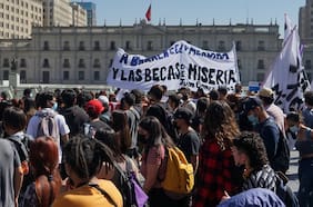 Columna de Jeannette von Wolfersdorff y Francisco Jarufe: Diseñados durante la escasez-condenados al exceso