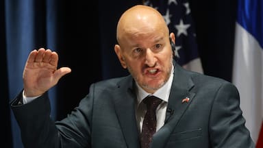 La otra advertencia del embajador Judd al gobierno de Boric y que suspendió proyecto chino en Chile