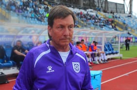 Fernando Díaz golpea la mesa por reunión entre dirigentes de Deportes Concepción y Paqui Meneghini