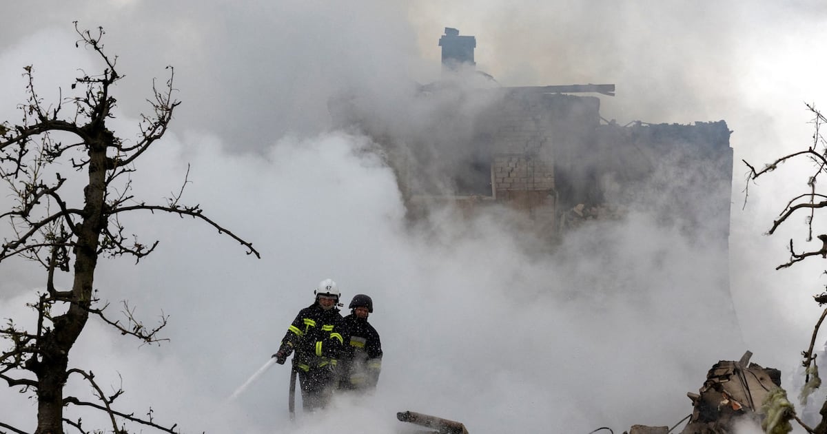 Ucrania lanza ataque con drones a central eléctrica rusa: un nuevo capítulo en la guerra que redefine la estrategia y el sufrimiento civil