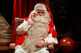 Sernac “oficia” al Viejito Pascuero para concientizar sobre los derechos de los consumidores en Navidad