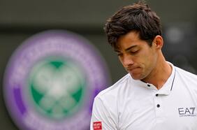 Garin arremete contra la organización tras caer en Wimbledon: “Debieron parar el partido antes; no se veía nada”