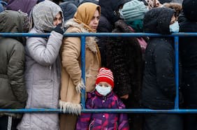 Europa busca centralizar cierre de sus fronteras por pánico a nueva crisis sanitaria