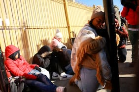 Trump autoriza a agentes federales de inmigración a realizar arrestos en iglesias, hospitales o colegios