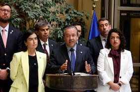 Muerte de Aliste Vega reactiva el debate por indultos y divide al oficialismo