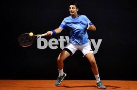 Tomás Barrios se despide del ATP de Río tras un partido de dos días ante Fabio Fognini