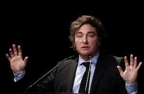 Sondeo: 52,7% desaprueba la gestión del gobierno de Milei a casi un año de su llegada al poder