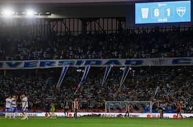 Portazo a la idea del gobierno: la UC fija su postura en torno al regreso de hinchas visitantes en los clásicos