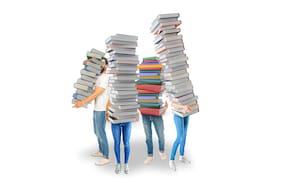 Radiografía a las bibliotecas públicas: ¿Qué libros pidieron los chilenos durante 2024?
