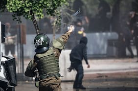 Alvarado condena los incidentes tras conmemoración del 18-O: “Se trata simplemente de vandalismo y delincuencia”