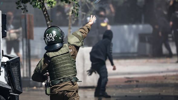 Alvarado condena los incidentes tras conmemoración del 18-O: “Se trata simplemente de vandalismo y delincuencia”