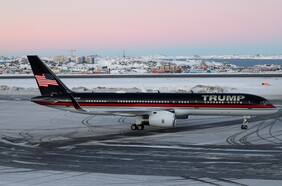 Hijo de Trump llega a Groenlandia después de que su padre reiteró interés por la isla