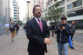 Abogado de Catalina Pérez asegura que la diputada “no manejaba especificidades de los convenios” de Democracia Viva