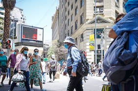 Bolsa de Santiago sigue al alza impulsada por avances en Plan Paso a Paso y Wall Street anota nuevos máximos