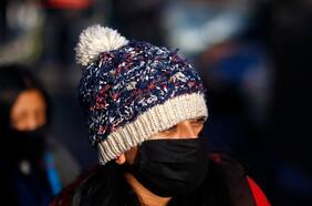 Mes crítico: proyección de la U. de Chile estima un peak de 7 mil casos diarios de Covid-19 para la primera semana de junio